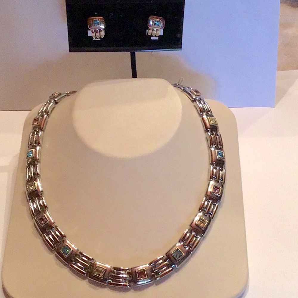 New Fashion Necklace Earring Set. Silver tone w/ goldtone accents, multicolored